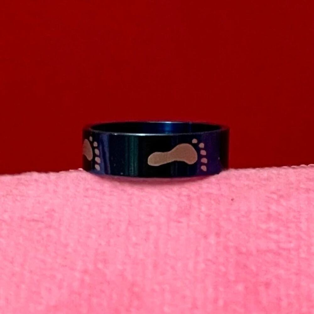 Women's Vintage Ring Metallic Blue Footprint Size 6.25